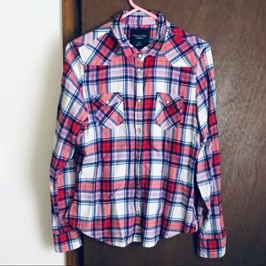 PLAID AMERICAN EAGLE BUTTON DOWN